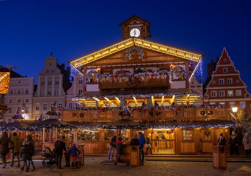 Adventný Wroclaw, najkrajší advent v Poľsku, v meste trpaslíkov