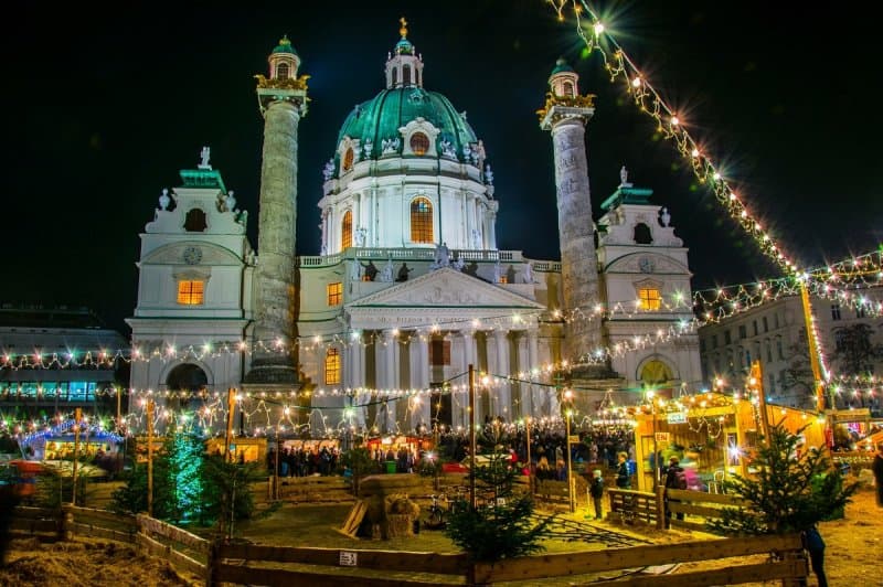 Vianočná Viedeň a advent na zámku Schönbrunn