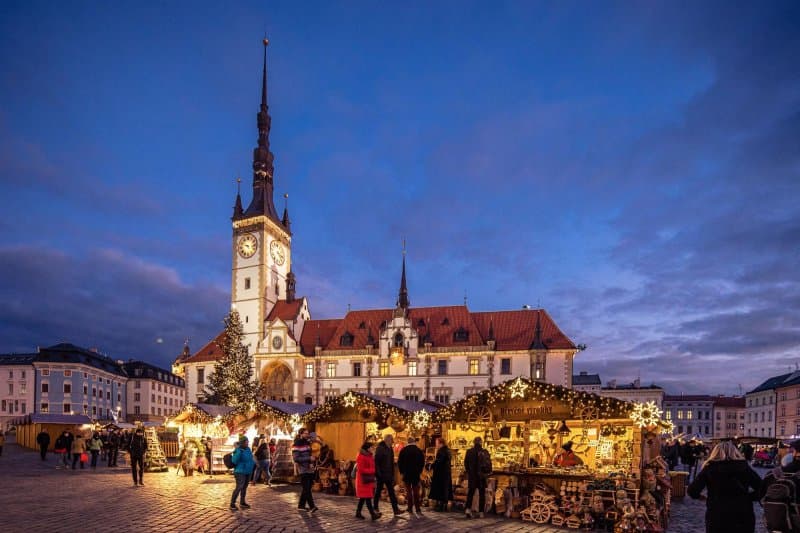 Okúzľujúci advent v Olomouci, v meste fontán