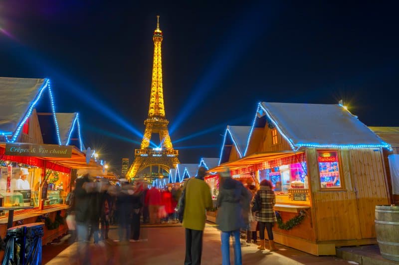 Adventný Paríž a zámok Versailles LETECKY