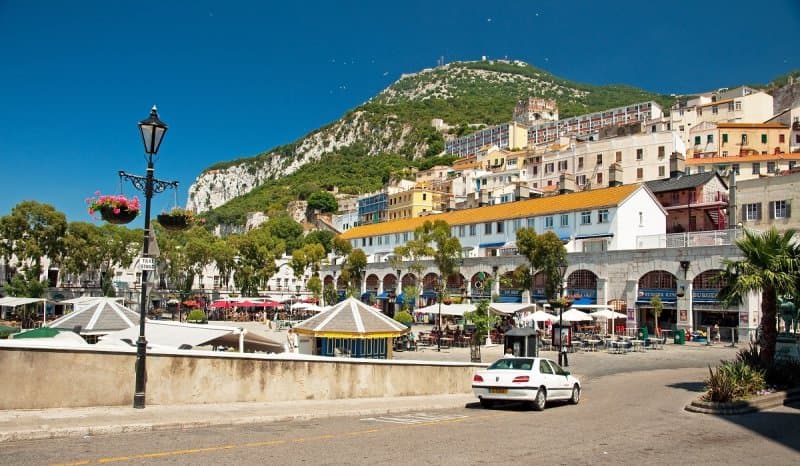 Slnečná Andalúzia a Gibraltár LETECKY