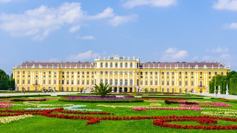 Zámky Viedne a ich záhrady - Schönbrunn a Belvedere