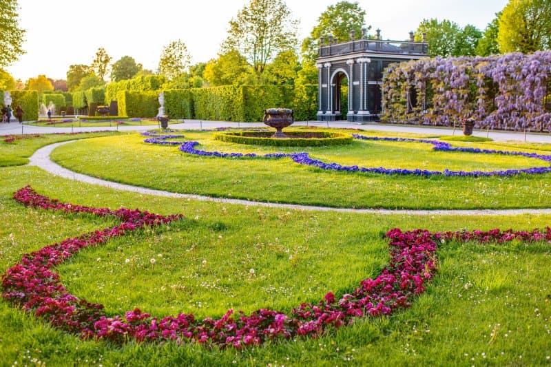 Zámky Viedne a ich záhrady - Schönbrunn a Belvedere