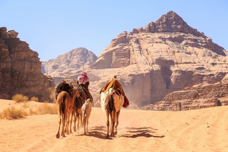 Tajomné Jordánsko, Mŕtve more, skalné mesto Petra a púšť Wadi Rum LETECKY
