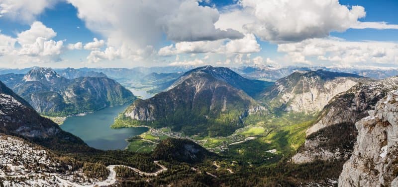 Úžasná vyhliadka Päť prstov, magická ľadová jaskyňa a čarovný Hallstatt