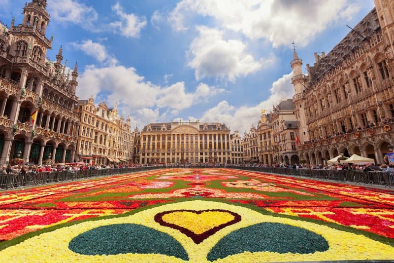 Belgicko, krajina čokolády a waflí, Brusel a romantické Bruggy LETECKY