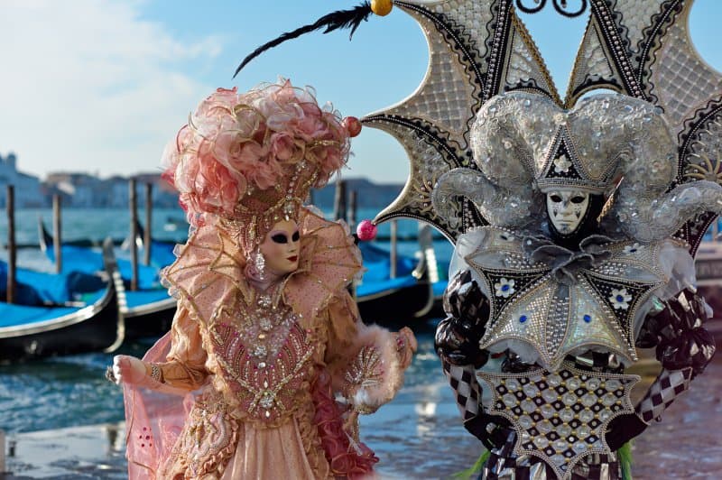 Benátsky karneval a Verona, mesto večnej lásky Rómea a Júlie