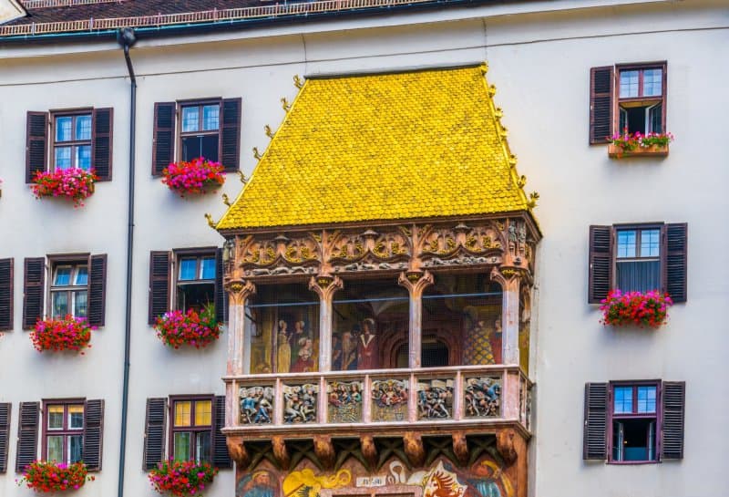 Innsbruck, tirolské mestečká a svet krištáľov