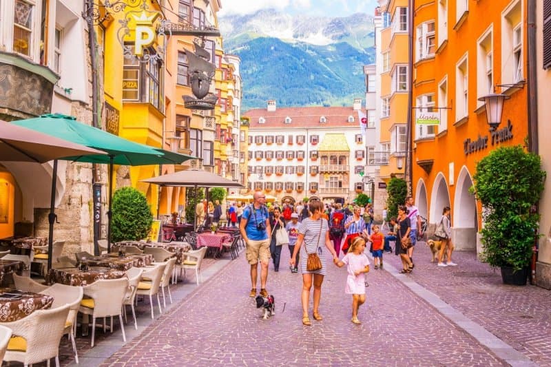 Innsbruck, tirolské mestečká a svet krištáľov