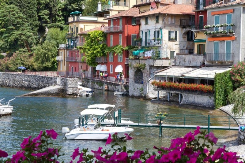 Jazero Lago di Como, miesto pravých romantikov a Borromejské ostrovy LETECKY