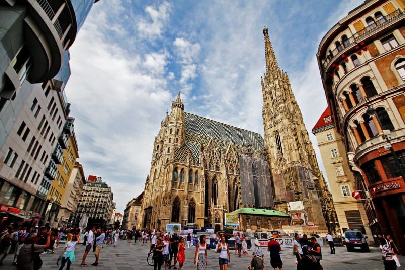 Múzeum voskových figurín, podmorský svet a historická Viedeň