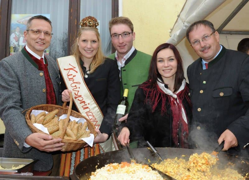 Tekvicové slávnosti v Retzi, zážitková vínna pivnica a veterný mlyn