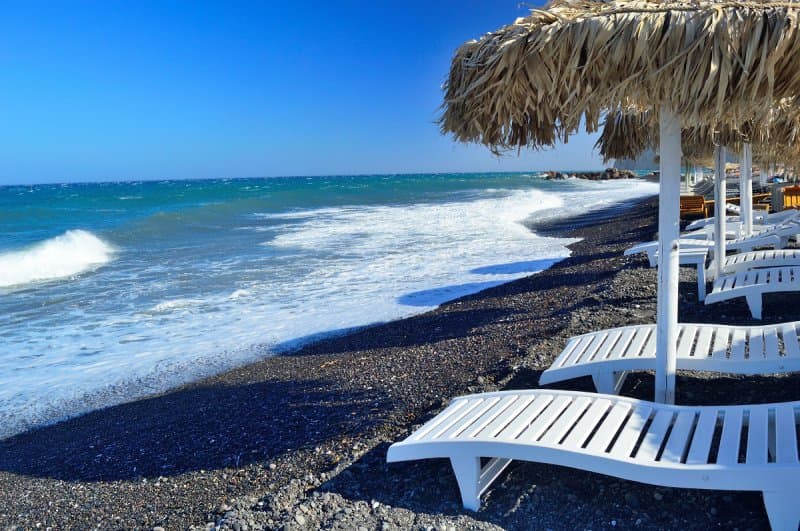 Santorini - najromantickejší ostrov Grécka LETECKY