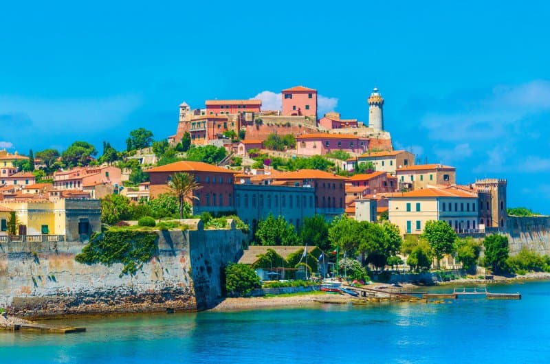 Ostrov Elba, Florencia a šikmá veža v Pise s kúpaním