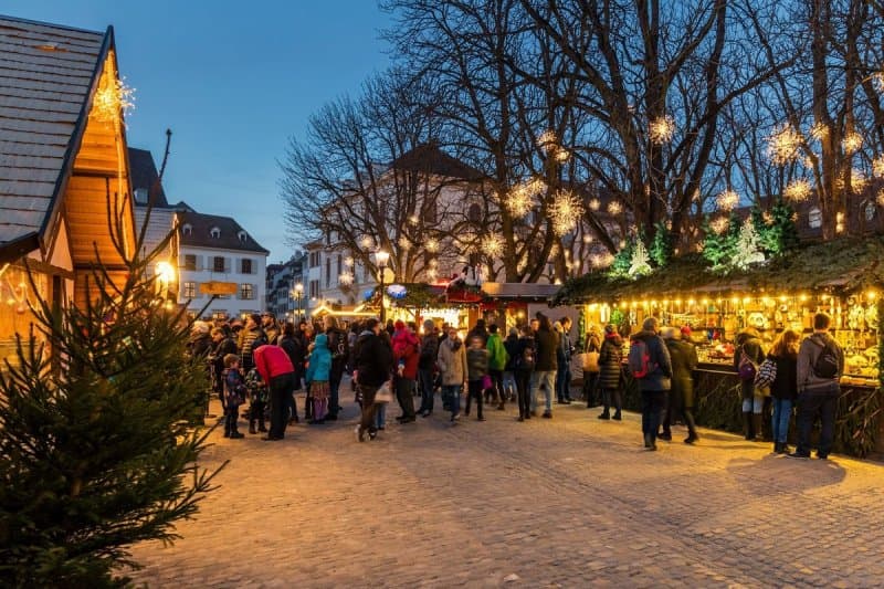 Kúzelné Alsasko, najkrajší advent vo Francúzsku a Bazilej LETECKY