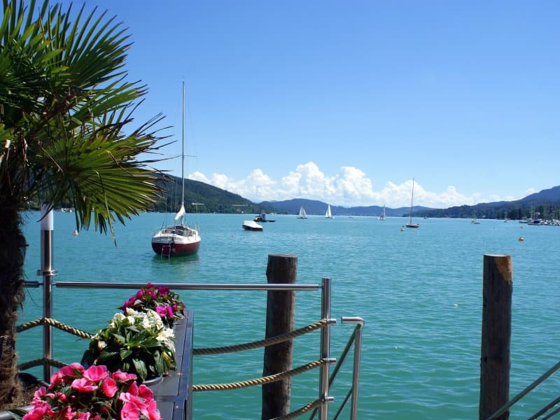Jazero Wörthersee, obľúbené miesto rakúskej smotánky a hrad Hochosterwitz