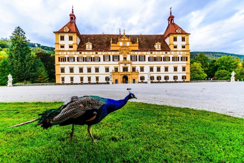 Magické jazero Gruner See,  Graz, tiesňavy, vodopády a unikátna knižnica