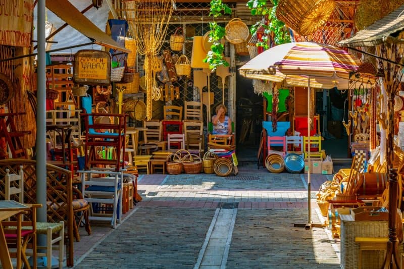 Thessaloniki, more a Meteora, kláštory medzi nebom a zemou