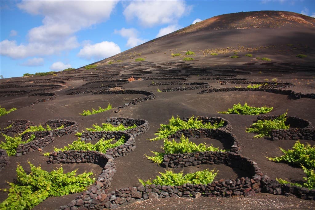 Lanzarote - krásy vulkanického raja