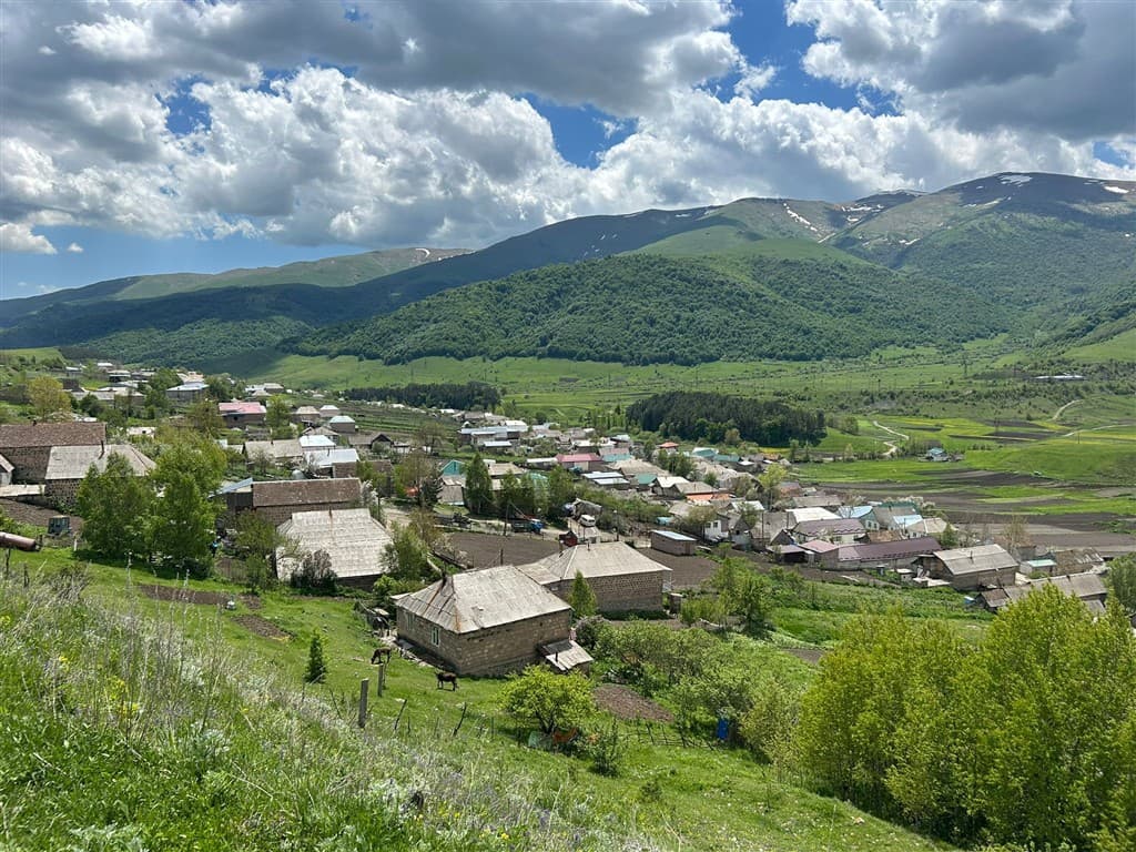 Za krásami Arménska