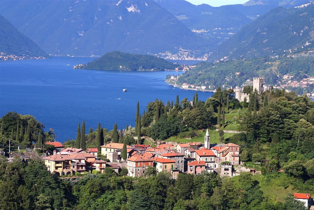 Najkrajšie jazerá Talianska a Švajčiarska