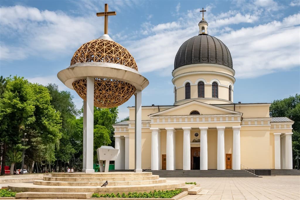Moldavsko - cesta za najstaršími pivnicami sveta
