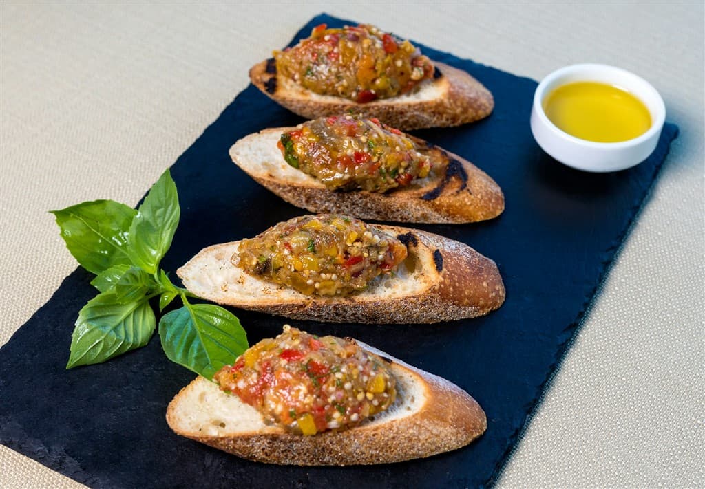 Chlebíky tapas.