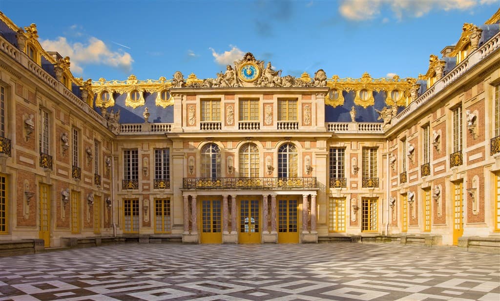 Versailles