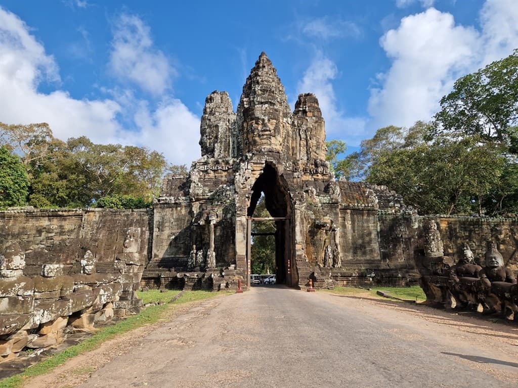 Kambodža - Angkor Wat a posvätné pobrežie