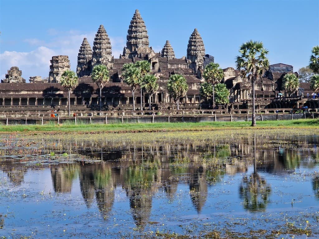 Kambodža - Angkor Wat a posvätné pobrežie