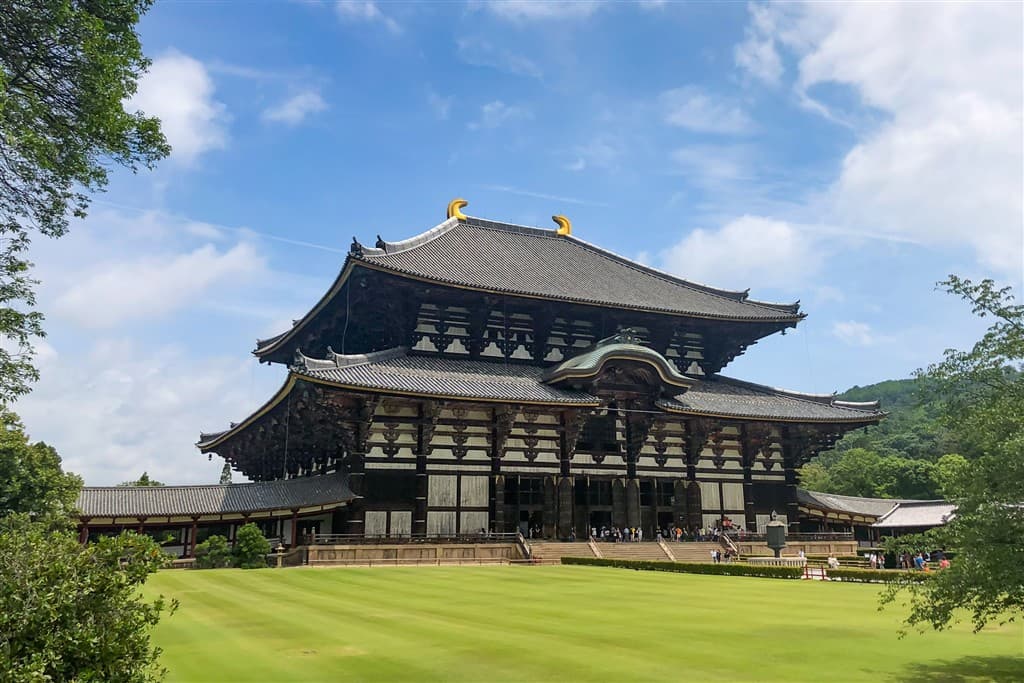 Najkrajšia cesta Japonskom