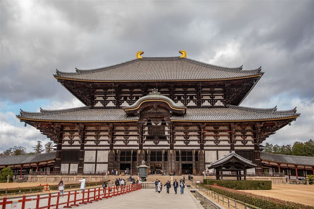 Najkrajšia cesta Japonskom