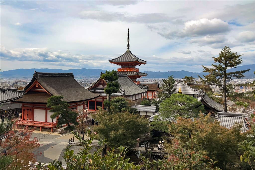 Najkrajšia cesta Japonskom