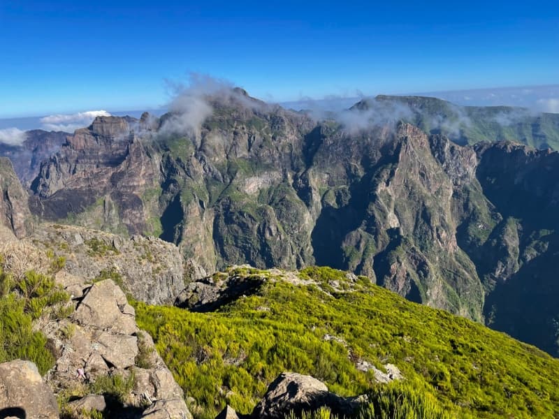 Hory počas dňa. Ostrov Madeira.
