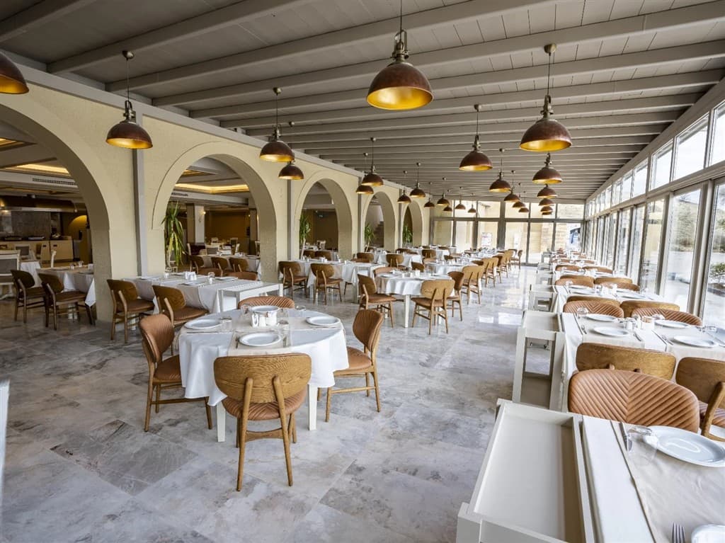 hotel Zemi