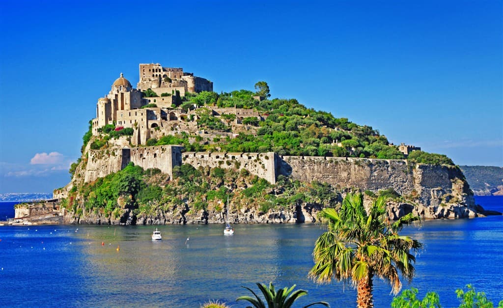 Ischia s pobytom v termálnych kúpeľoch
