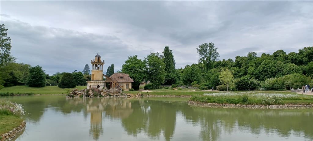 Štyri dni v Paríži