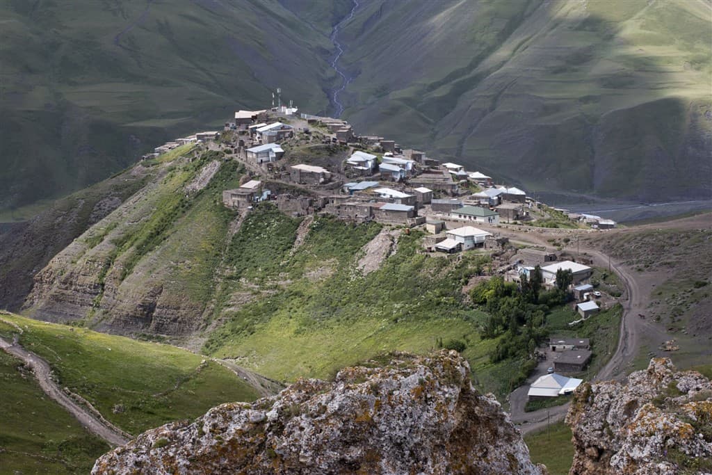 Azerbajdžan - zem ohňa a hodvábu
