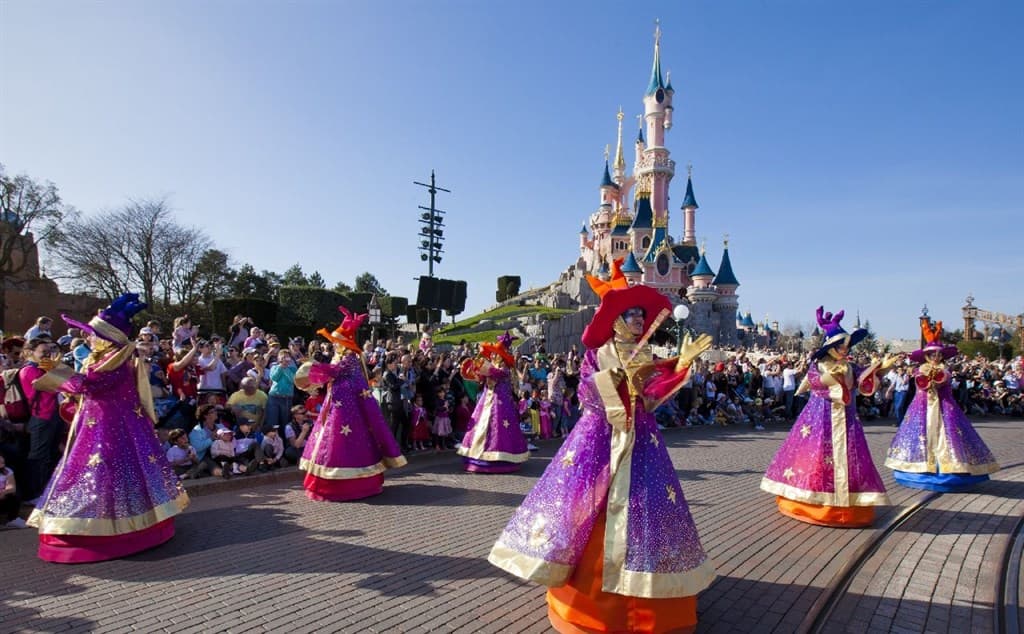 Postavičky z rozprávky v Disneylande