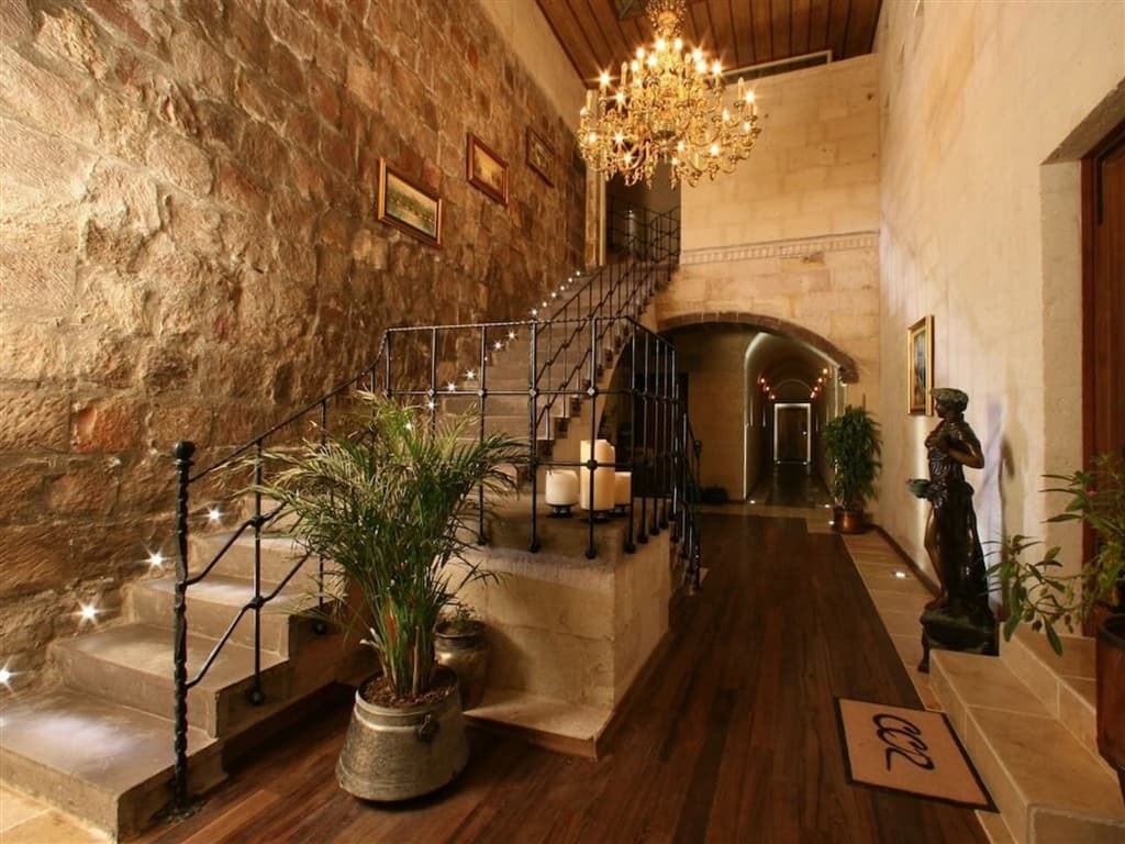 Kapadócia – jedinečný svet balónov a údolí - hotel Cappadocia Cave Resort