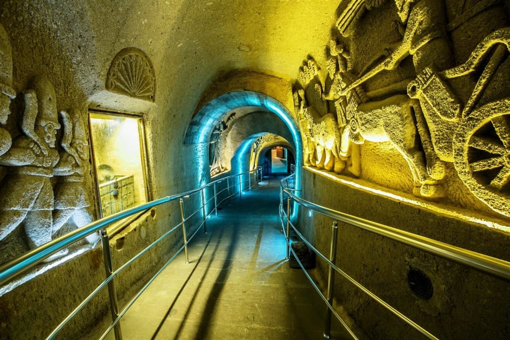 Kapadócia – jedinečný svet balónov a údolí - hotel Cappadocia Cave Resort