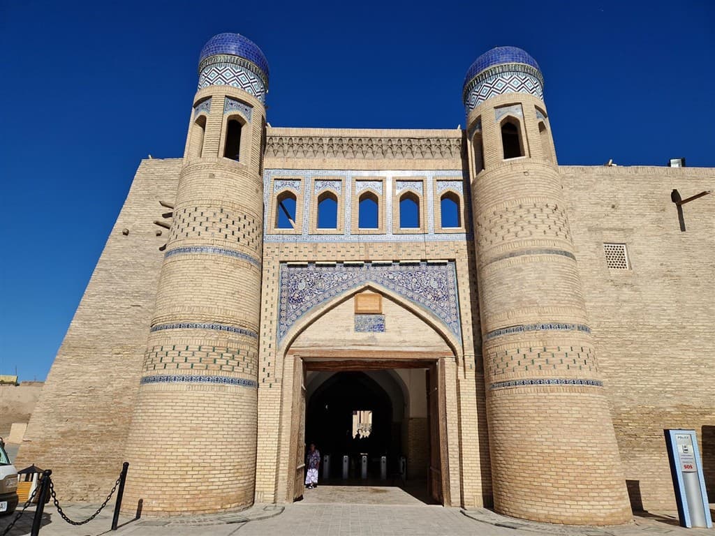 Uzbekistan - čarovná brána do strednej Ázie