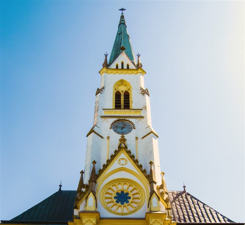Kostolná veža v Čechách.