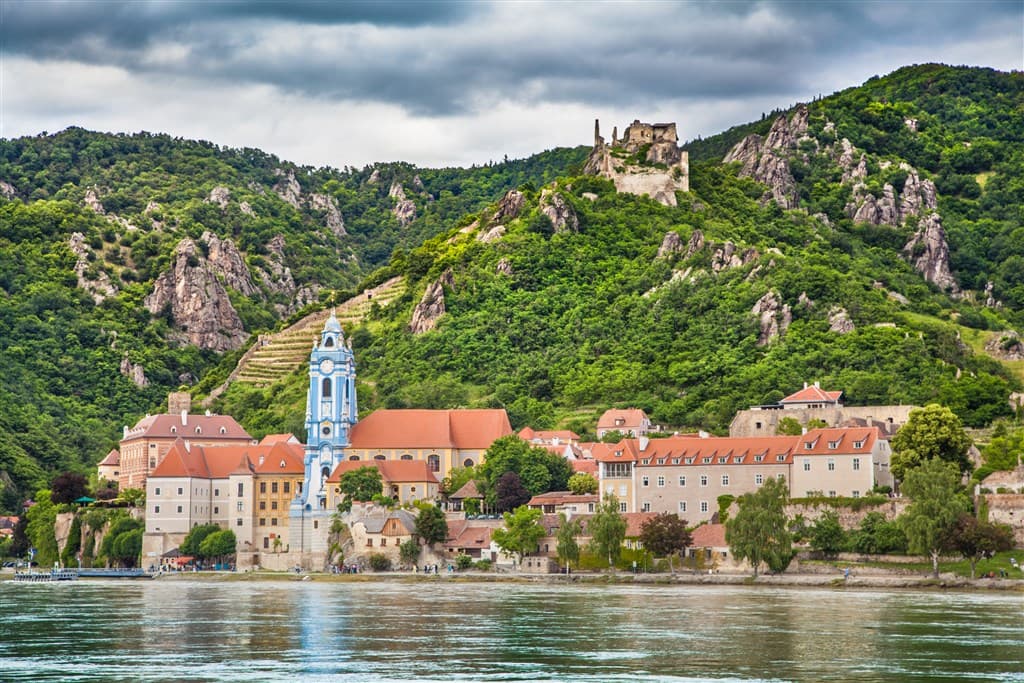 Marhuľové slávnosti - pohľad na mesto