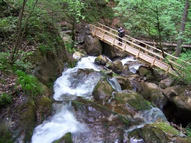 Prírodný park Myrafälle, poznávací zájazd
