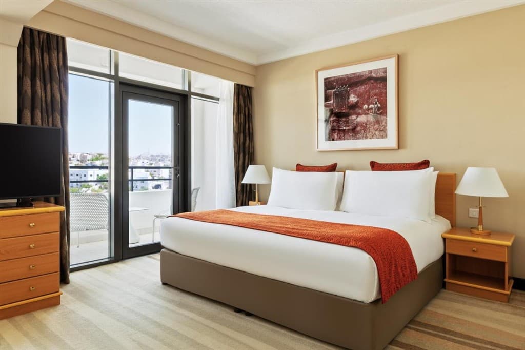 Crowne Plaza Muscat