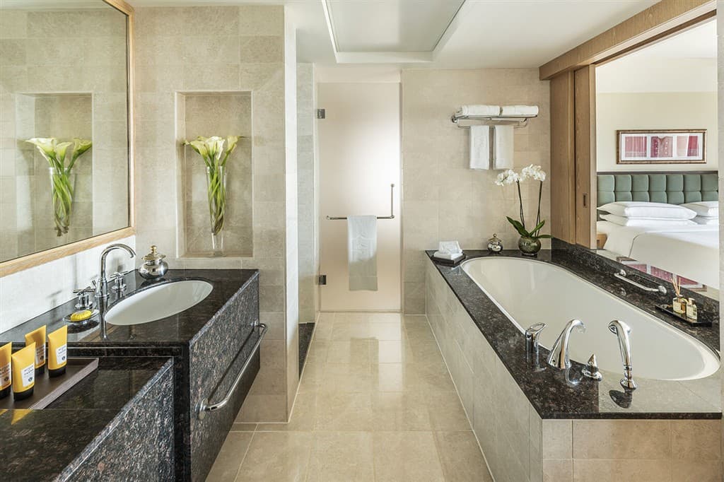 Kúpeľňa Shangri-La Barr Al Jissah Resort & Spa, Al Bandar