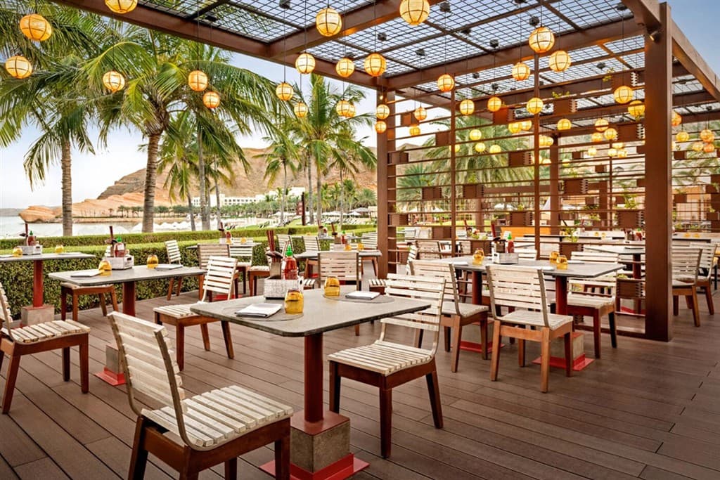 Reštaurácia v Shangri-La Barr Al Jissah Resort & Spa, Al Bandar