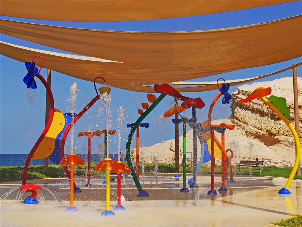 DoubleTree by Hilton Muscat Al Waha (ex. Shangri-La Barr Al Jissah- Al Waha) (Planet Fun)