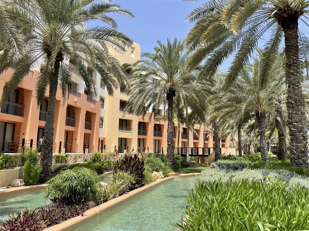 DoubleTree by Hilton Muscat Al Waha (ex. Shangri-La Barr Al Jissah- Al Waha) (Planet Fun)